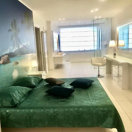 Green Village House بيت للعطل *