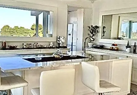 Green Village House *